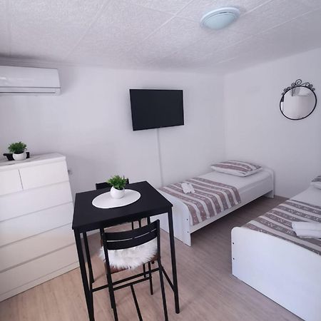 Apartment Nature Beauty Zagvozd Esterno foto